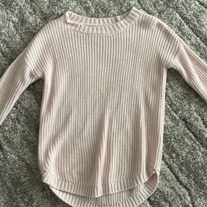 women’s pink sweater